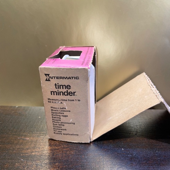 Vintage Intermatic Time Minder Time Keeper Country Side White 1 Hour Setting - Picture 2 of 8